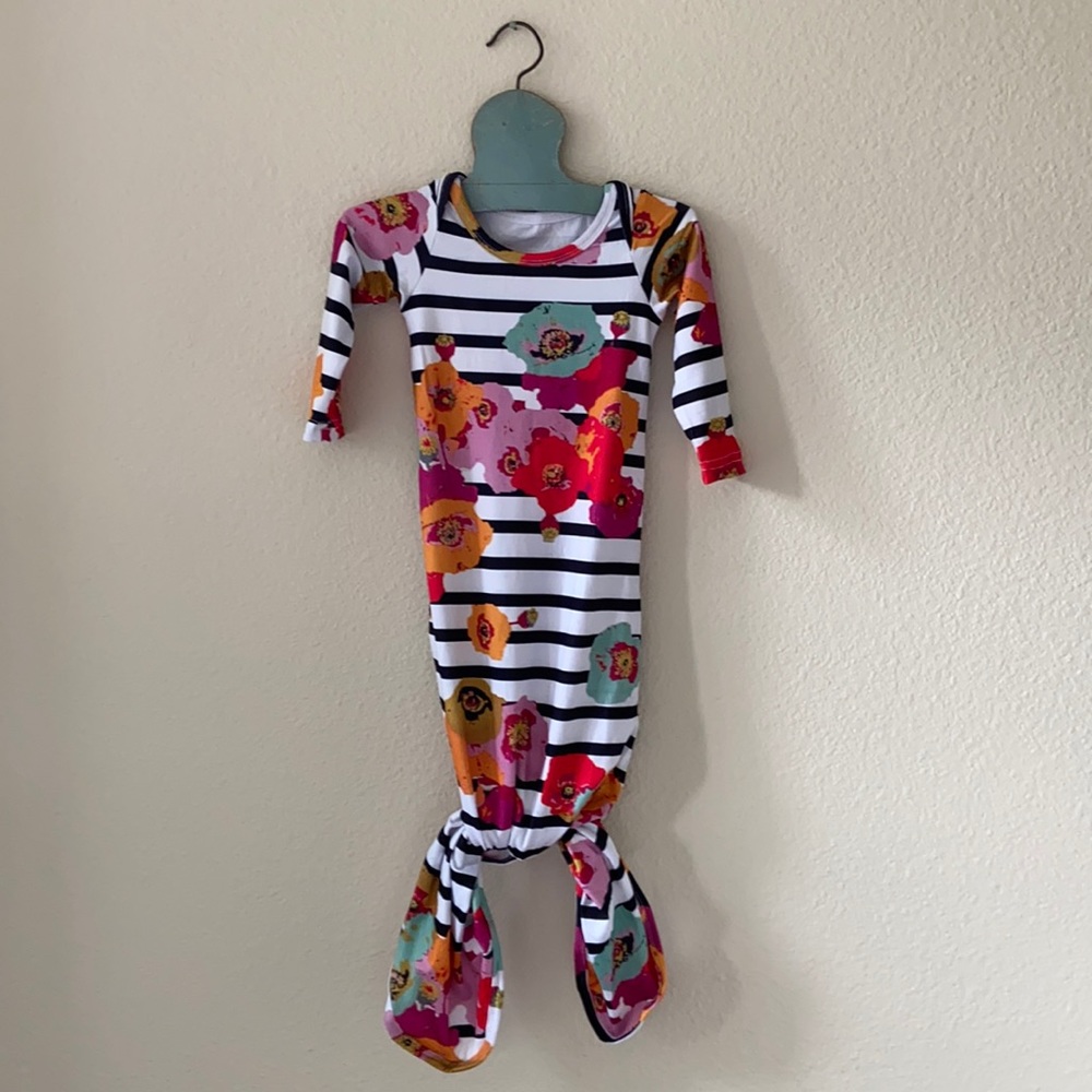 Baby Girls Tie Bottom Gown